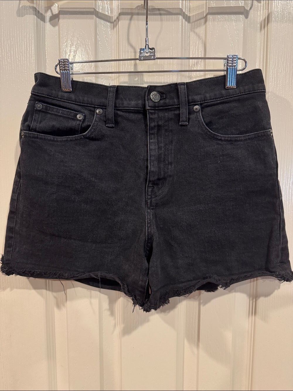 Madewell Black Denim Cut-Off Shorts. Sz 28